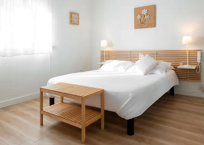 & Astor Szálloda 3*