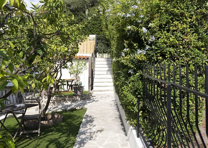 & Astor Szálloda Antibes