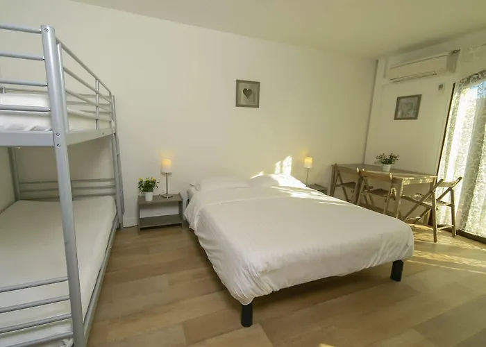 Szálloda & Astor Antibes