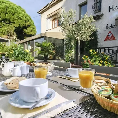 & Astor 3* Antibes