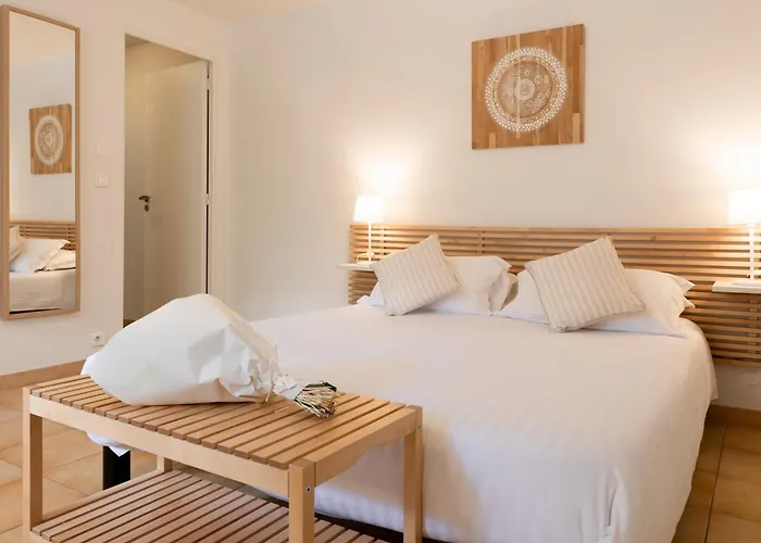 Готель & Astor 3*