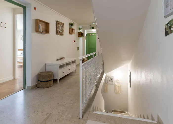 Готель & Astor 3*